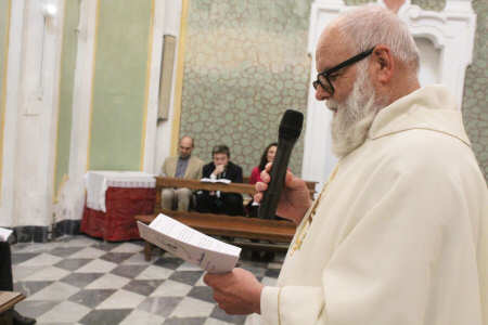 Don Luigi ripensa al DNA